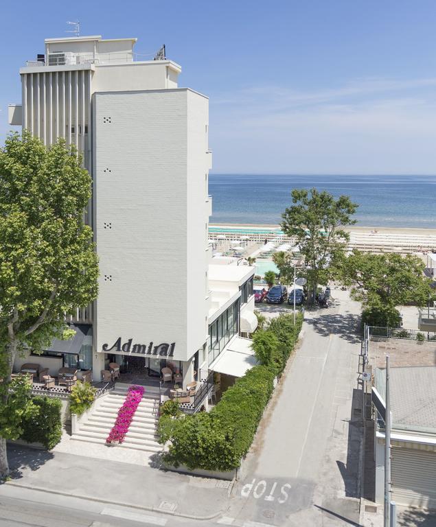 Hotel Admiral - On The Beach Riccione Exterior photo
