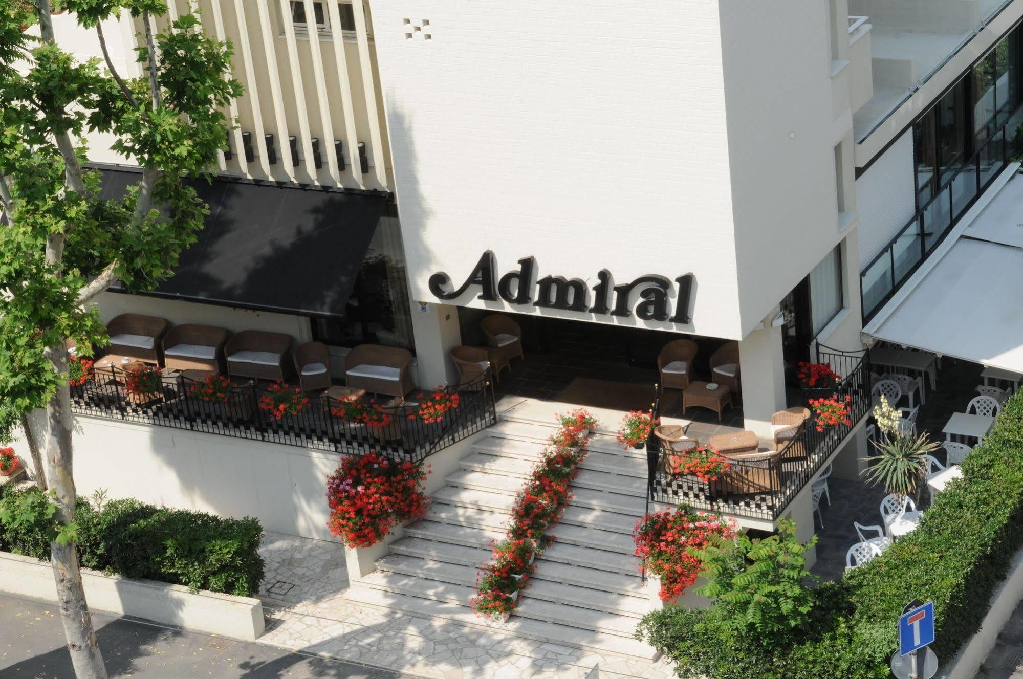 Hotel Admiral - On The Beach Riccione Exterior photo